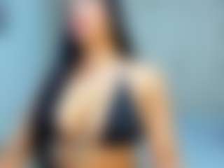 MIA's Live Sex Cam Show