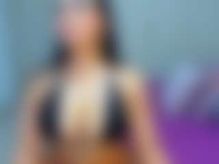 MIA's Live Sex Cam Show