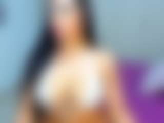 MIA's Live Sex Cam Show