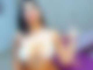 MIA's Live Sex Cam Show