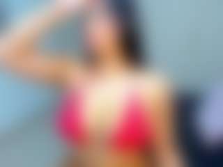 MIA's Live Sex Cam Show