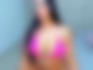 MIA's Live Sex Cam Show