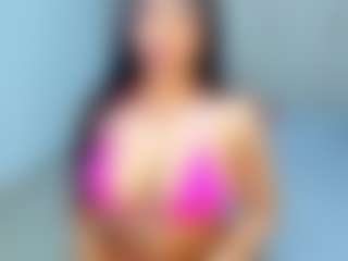 MIA's Live Sex Cam Show