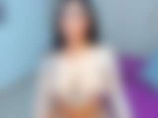 MIA's Live Sex Cam Show