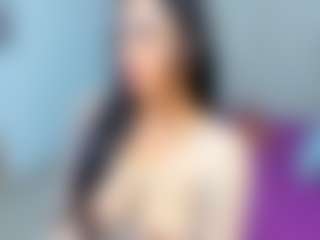 MIA's Live Sex Cam Show
