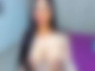 MIA's Live Sex Cam Show