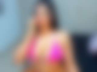 MIA's Live Sex Cam Show