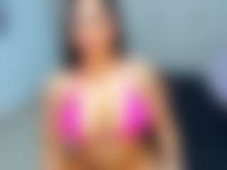 MIA's Live Sex Cam Show