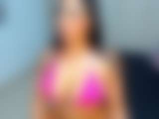 MIA's Live Sex Cam Show