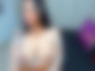 MIA's Live Sex Cam Show