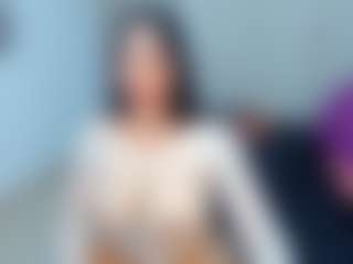 MIA's Live Sex Cam Show