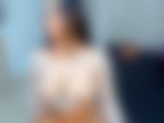 MIA's Live Sex Cam Show