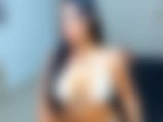 MIA's Live Sex Cam Show