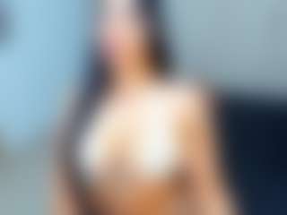 MIA's Live Sex Cam Show