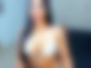 MIA's Live Sex Cam Show