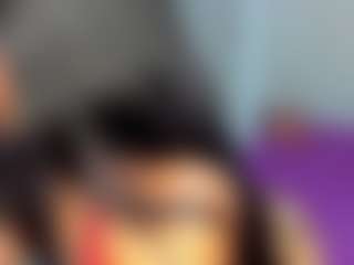 MIA's Live Sex Cam Show