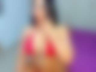 MIA's Live Sex Cam Show