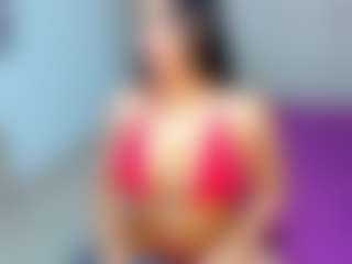 MIA's Live Sex Cam Show