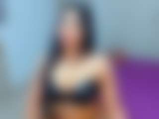 MIA's Live Sex Cam Show