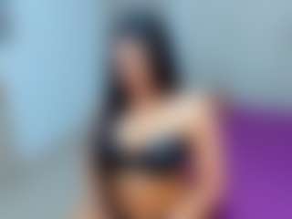 MIA's Live Sex Cam Show