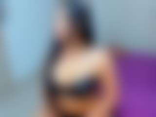 MIA's Live Sex Cam Show