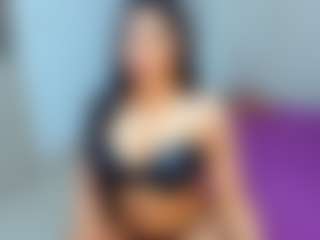 MIA's Live Sex Cam Show