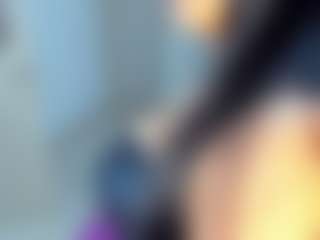 MIA's Live Sex Cam Show