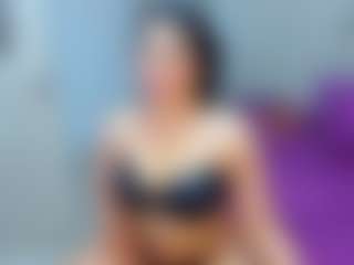 MIA's Live Sex Cam Show