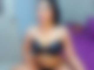 MIA's Live Sex Cam Show