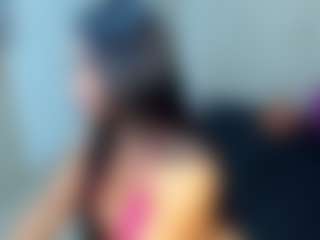 MIA's Live Sex Cam Show