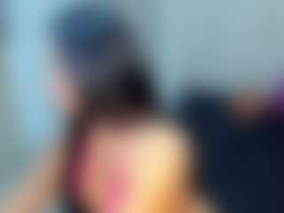 MIA's Live Sex Cam Show