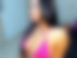 MIA's Live Sex Cam Show