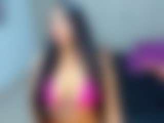 MIA's Live Sex Cam Show