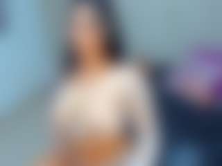 MIA's Live Sex Cam Show