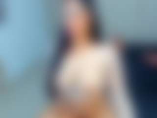MIA's Live Sex Cam Show
