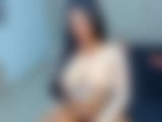 MIA's Live Sex Cam Show