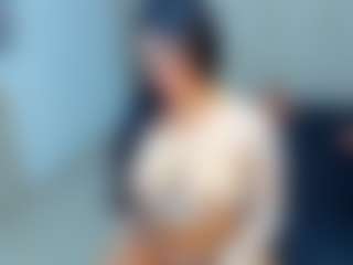 MIA's Live Sex Cam Show