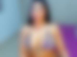 MIA's Live Sex Cam Show