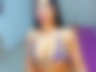MIA's Live Sex Cam Show