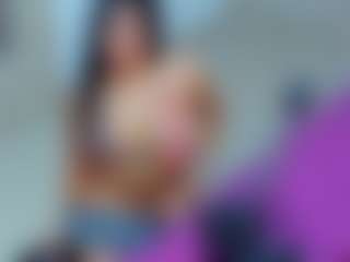 MIA's Live Sex Cam Show
