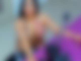 MIA's Live Sex Cam Show