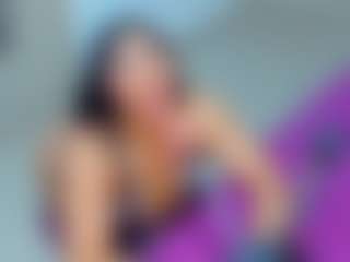 MIA's Live Sex Cam Show