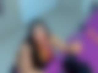 MIA's Live Sex Cam Show