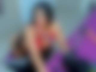 MIA's Live Sex Cam Show