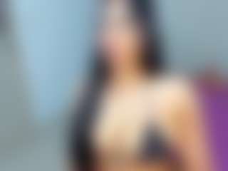 MIA's Live Sex Cam Show