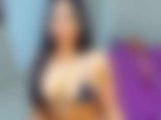 MIA's Live Sex Cam Show