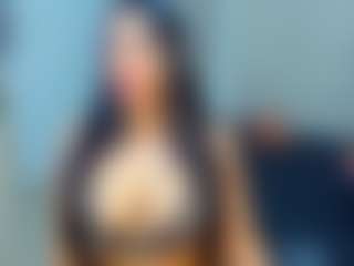 MIA's Live Sex Cam Show