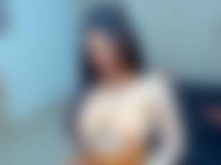 MIA's Live Sex Cam Show