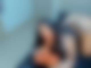 MIA's Live Sex Cam Show