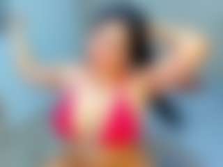 MIA's Live Sex Cam Show